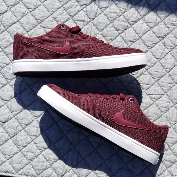 Nike Shoes - Nike SB Check Solar